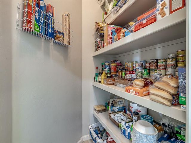 8720 NW 109th Terrace, Oklahoma City, OK 73162