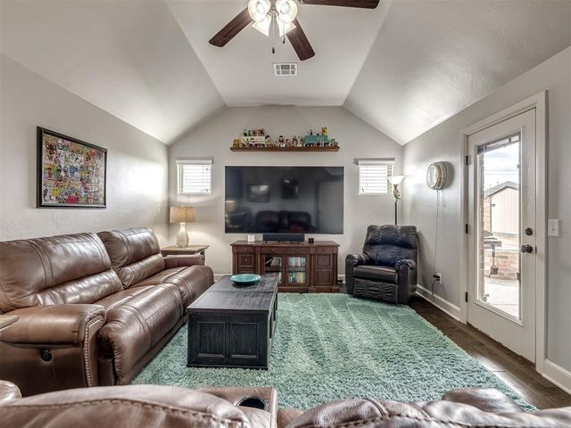 8720 NW 109th Terrace, Oklahoma City, OK 73162