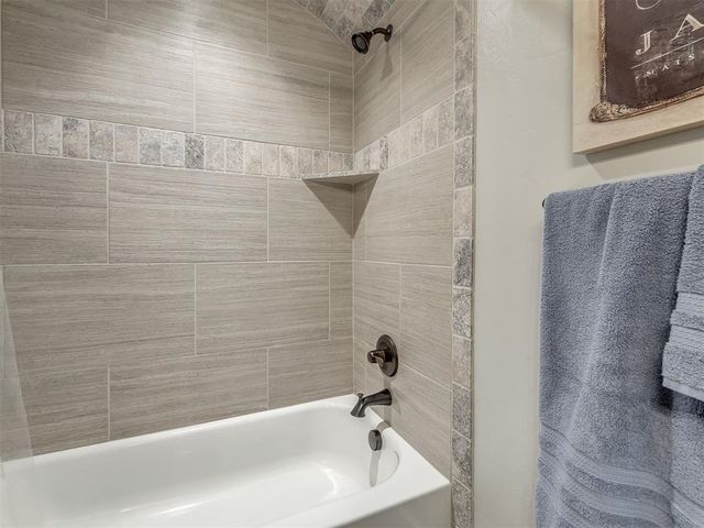 8720 NW 109th Terrace, Oklahoma City, OK 73162