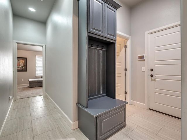 8720 NW 109th Terrace, Oklahoma City, OK 73162