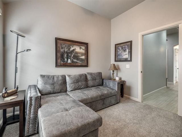 8720 NW 109th Terrace, Oklahoma City, OK 73162