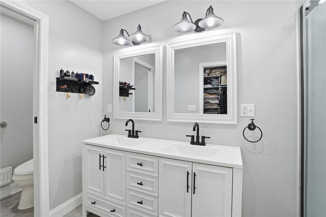 26 Ridgeside Lane, Tiverton, RI 02878