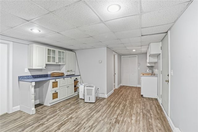 26 Ridgeside Lane, Tiverton, RI 02878