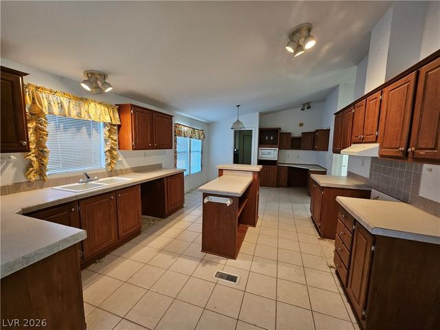 2351 Stardust Street, Pahrump, NV 89060