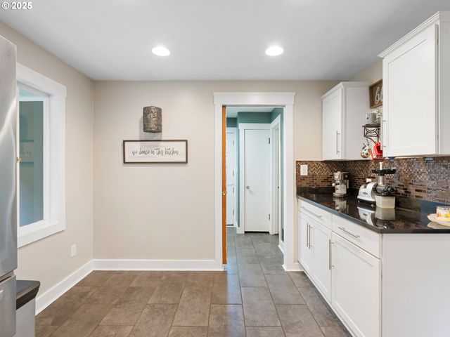 1639 23RD Ave, Longview, WA 98632