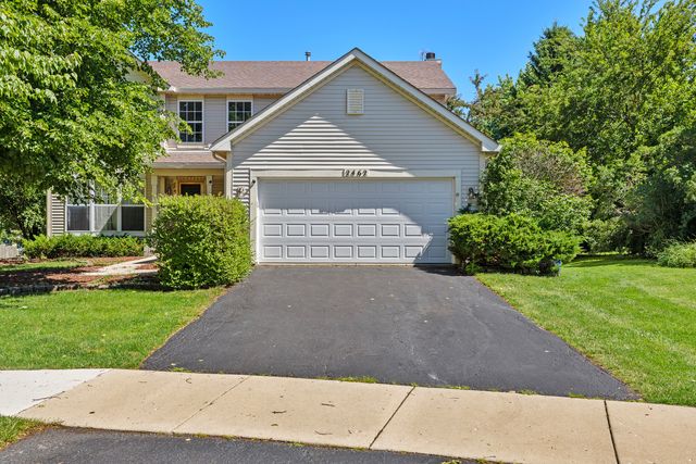 2462 Green Valley Court, Aurora, IL 60503