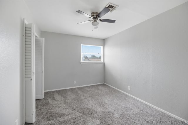 9914 E 22nd Place, Tulsa, OK 74129