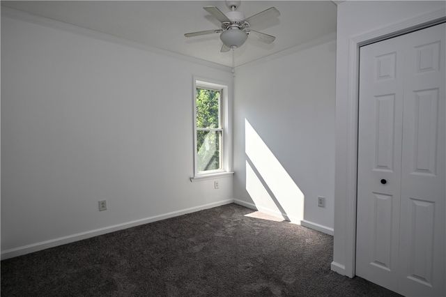 697 E Main St, Monongahela, PA 15063