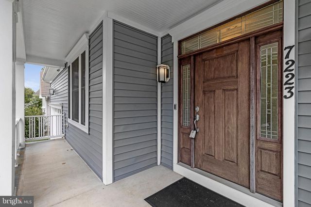 7223 PINE DR, Annandale, VA 22003