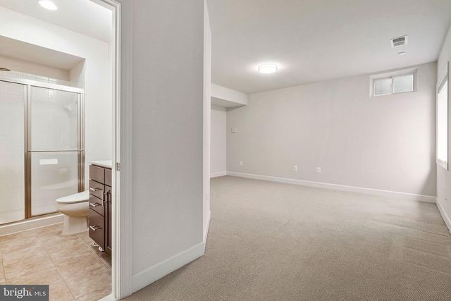 7223 PINE DR, Annandale, VA 22003