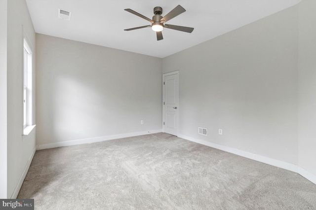 7223 PINE DR, Annandale, VA 22003