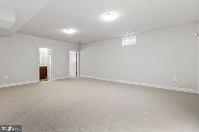 7223 PINE DR, Annandale, VA 22003