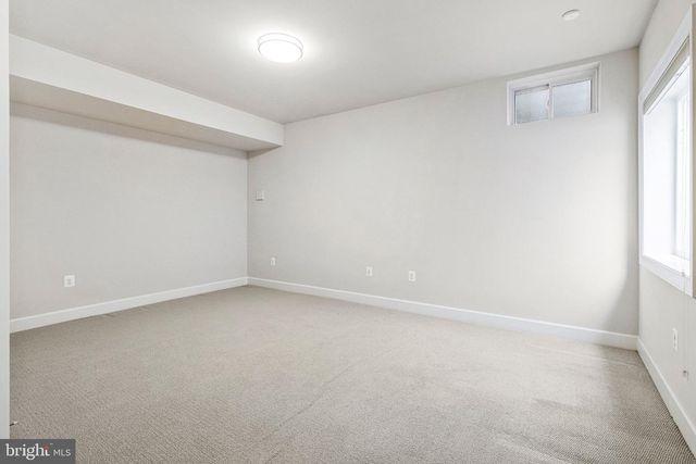 7223 PINE DR, Annandale, VA 22003