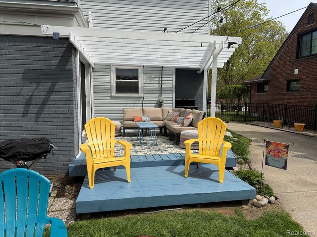 2621 Woodland Avenue, Royal Oak, MI 48073