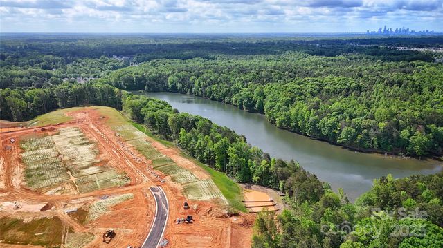 5317 Mint Harbor Way 311, Charlotte, NC 28269