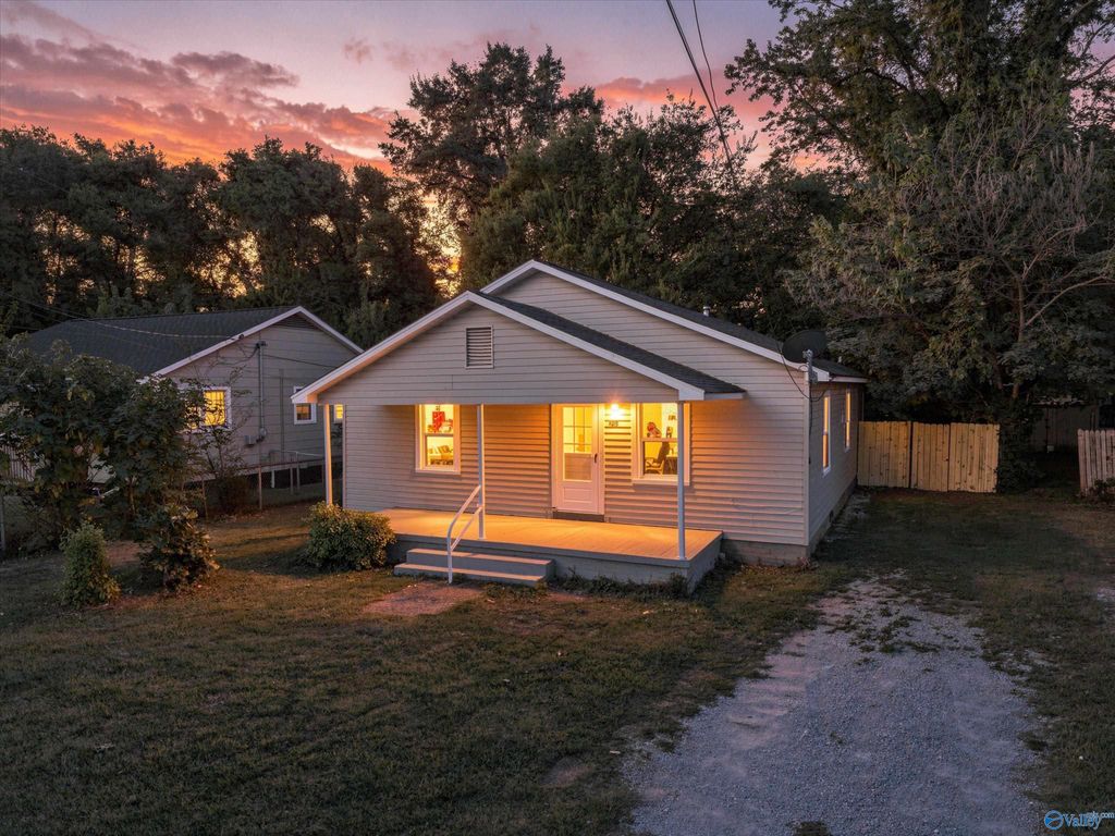 2813 Barbara Drive, Huntsville, AL 35816