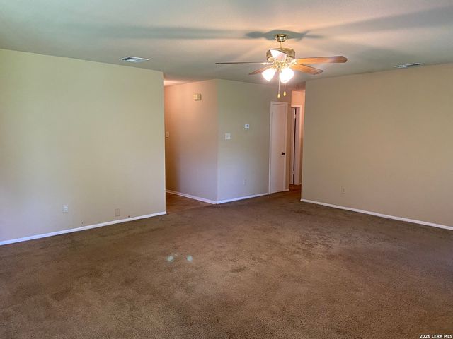 2306 Frontier Trl, San Antonio, TX 78251