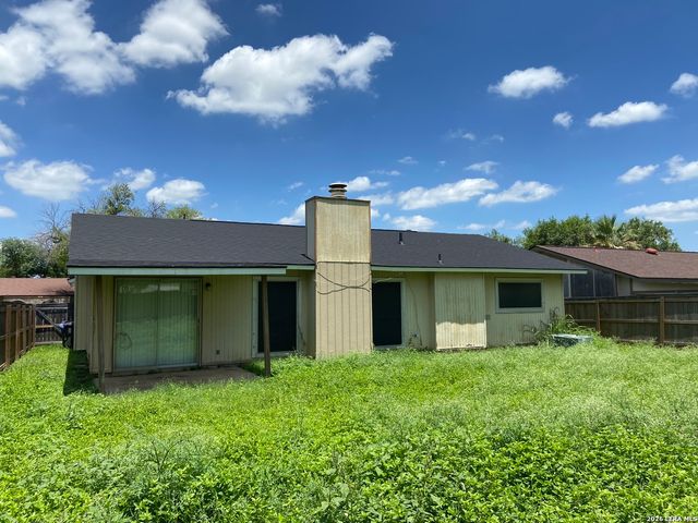 2306 Frontier Trl, San Antonio, TX 78251