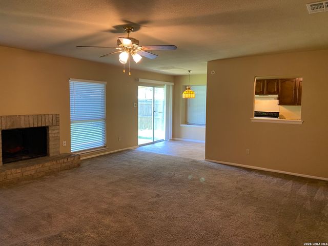 2306 Frontier Trl, San Antonio, TX 78251