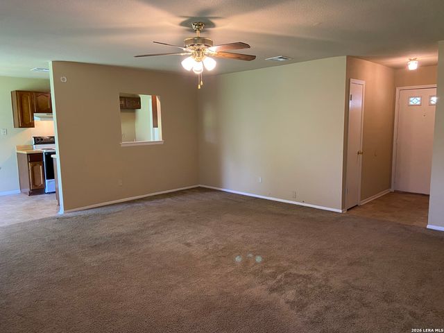 2306 Frontier Trl, San Antonio, TX 78251