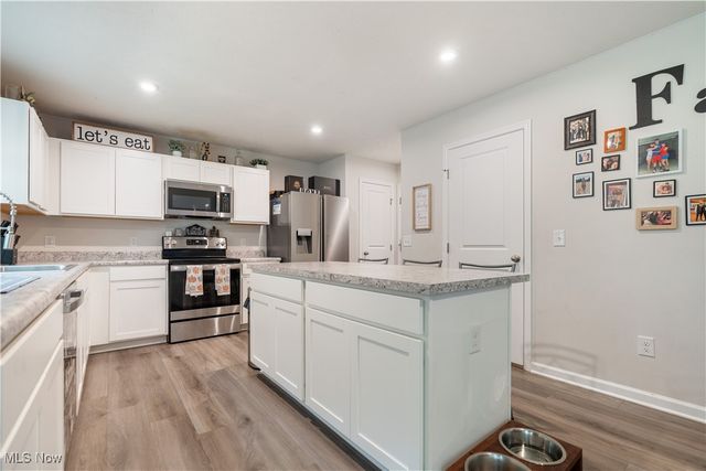 3564 Kenyon Creek Avenue NW, Massillon, OH 44647