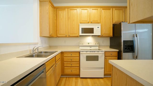 8347 City Loft Court, Raleigh, NC 27613