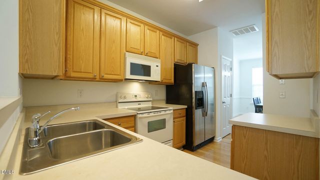 8347 City Loft Court, Raleigh, NC 27613