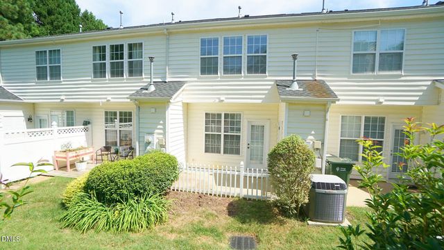 8347 City Loft Court, Raleigh, NC 27613