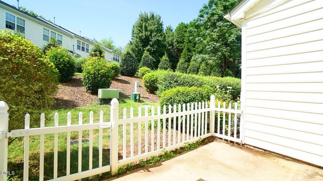 8347 City Loft Court, Raleigh, NC 27613
