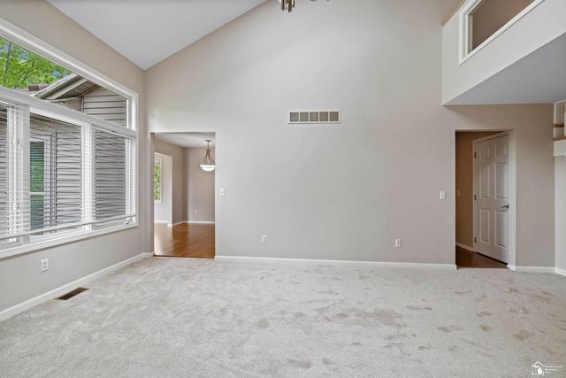 6647 Greenbriar Lane, Temperance, MI 48182