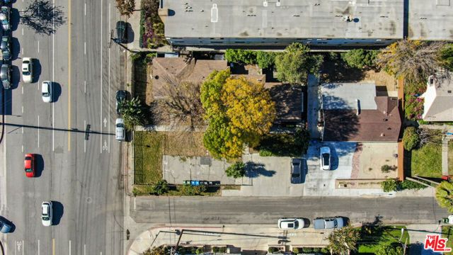 11903 Burbank Boulevard, Valley Village, CA 91607