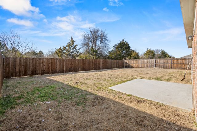 2305 Frio River Road, Glenn Heights, TX 75154
