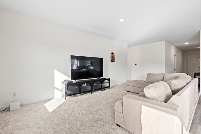 2305 Frio River Road, Glenn Heights, TX 75154