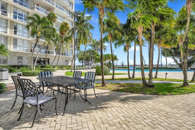 2451 Brickell Ave 6N, Miami, FL 33129
