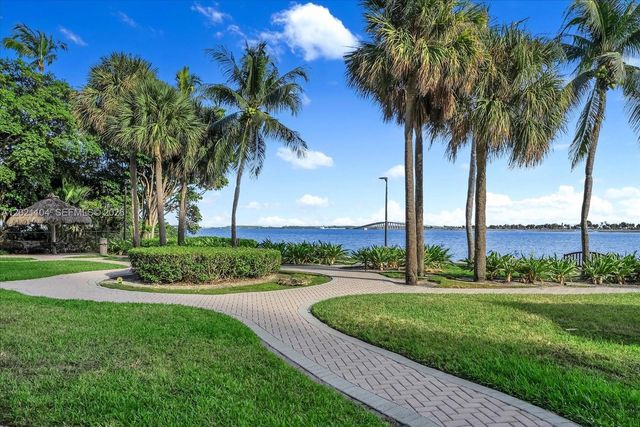 2451 Brickell Ave 6N, Miami, FL 33129