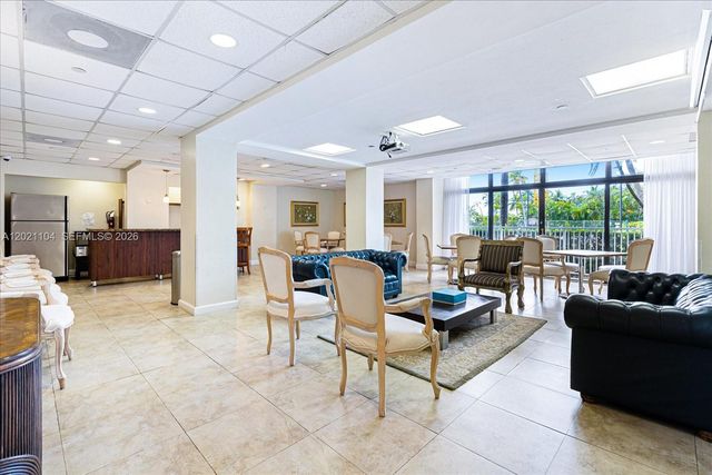 2451 Brickell Ave 6N, Miami, FL 33129