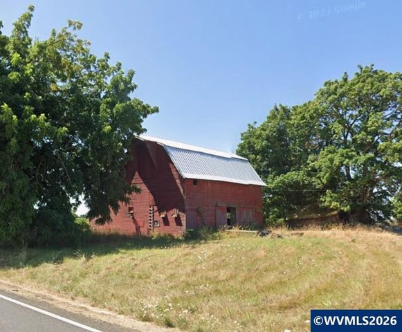 8962 S Heinz Rd, Canby, OR 97013