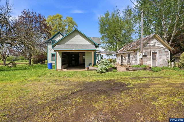 8962 S Heinz Rd, Canby, OR 97013