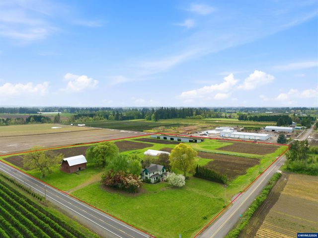 8962 S Heinz Rd, Canby, OR 97013