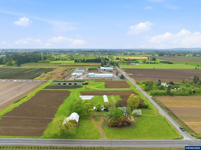 8962 S Heinz Rd, Canby, OR 97013