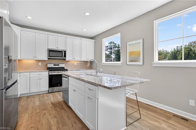 4818 Lee AVE, Virginia Beach, VA 23455