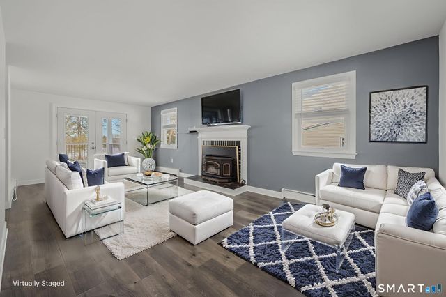 31 Pegasus Drive, Groton, CT 06340