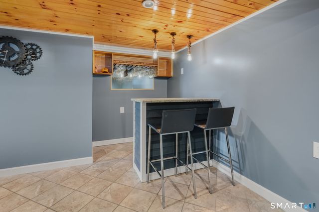 31 Pegasus Drive, Groton, CT 06340