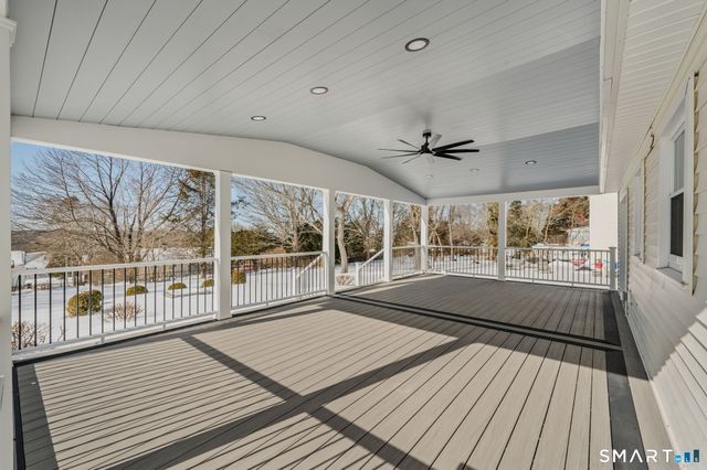 31 Pegasus Drive, Groton, CT 06340