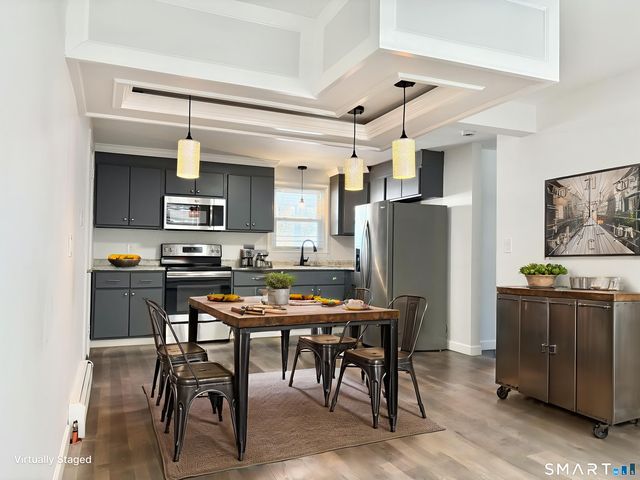 31 Pegasus Drive, Groton, CT 06340