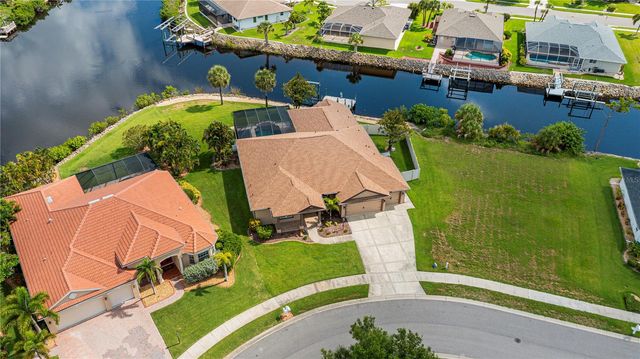 8730 MYSTIC CIRCLE, North Port, FL 34287