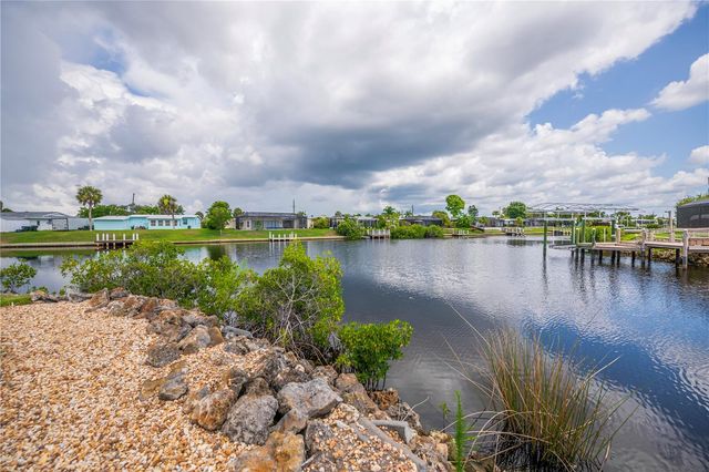 8730 MYSTIC CIRCLE, North Port, FL 34287