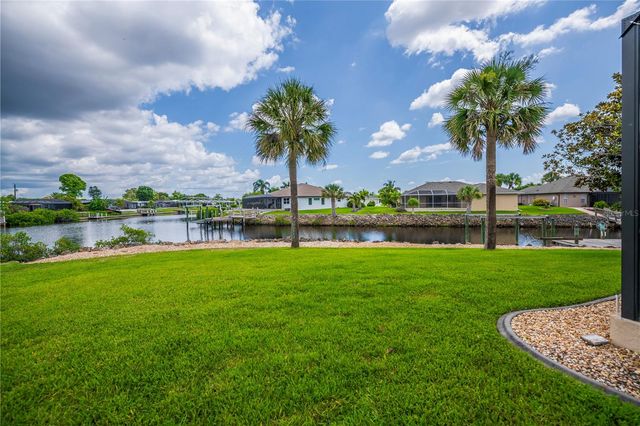 8730 MYSTIC CIRCLE, North Port, FL 34287