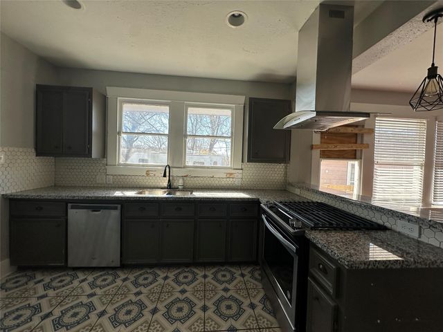 9405 Ashville Drive, Houston, TX 77051