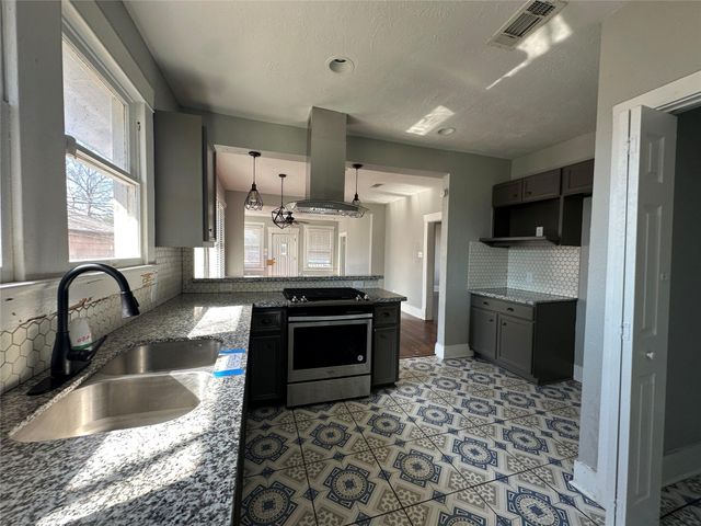 9405 Ashville Drive, Houston, TX 77051